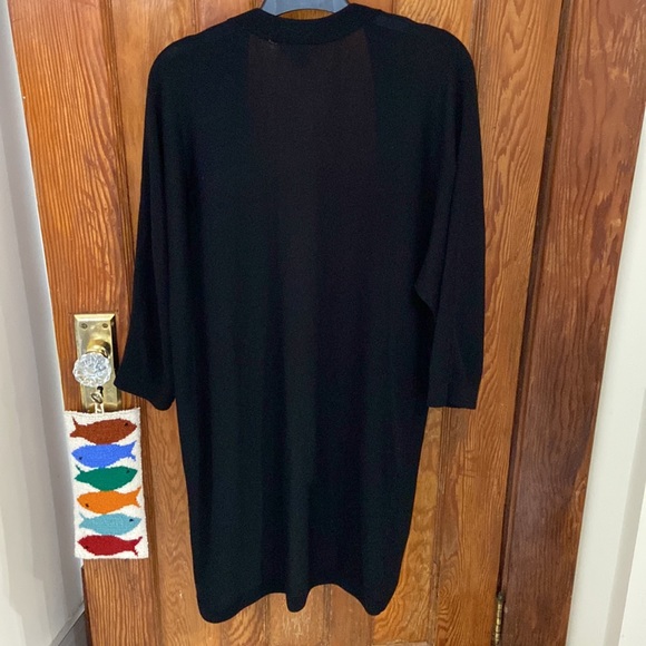 Long black cardigan - Picture 3 of 3